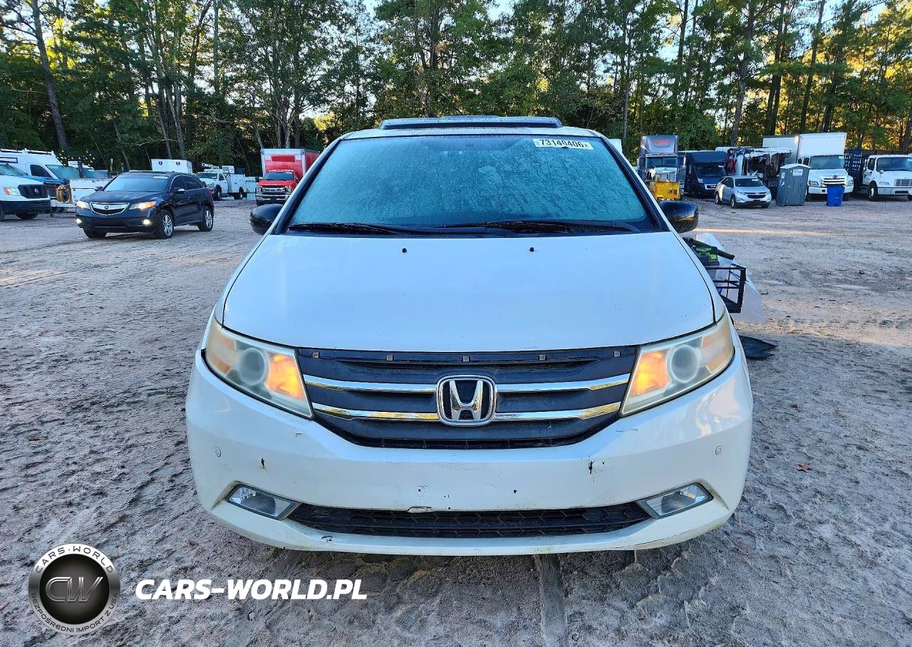 2013 Honda Odyssey Touring VIN:5FNRL5H91DB040500 - 5