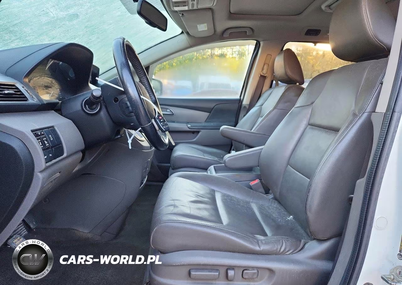 2013 Honda Odyssey Touring VIN:5FNRL5H91DB040500 - 7