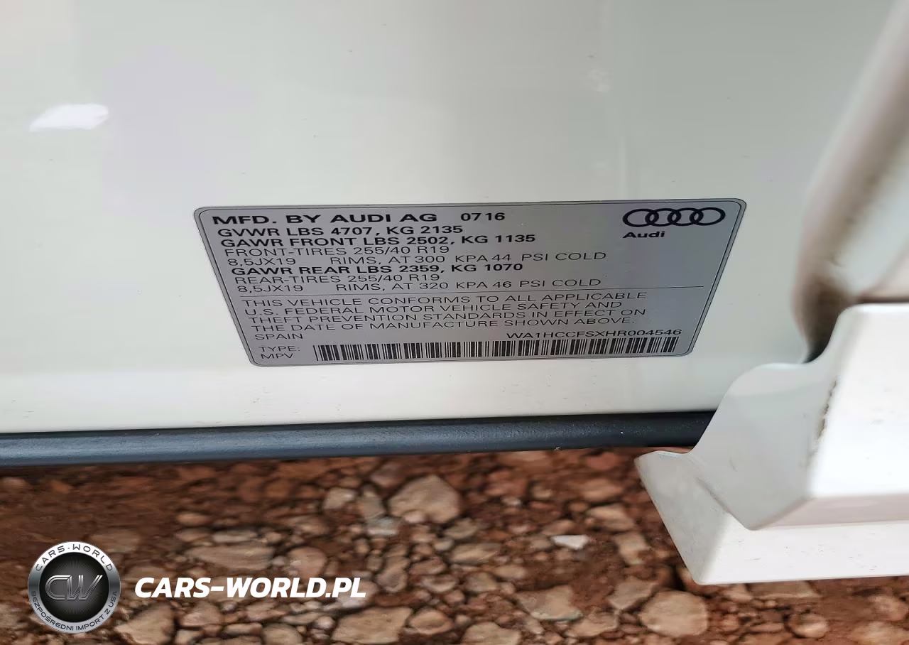 2017 Audi Q3 Premium Plus VIN:WA1HCCFSXHR004546 - 12