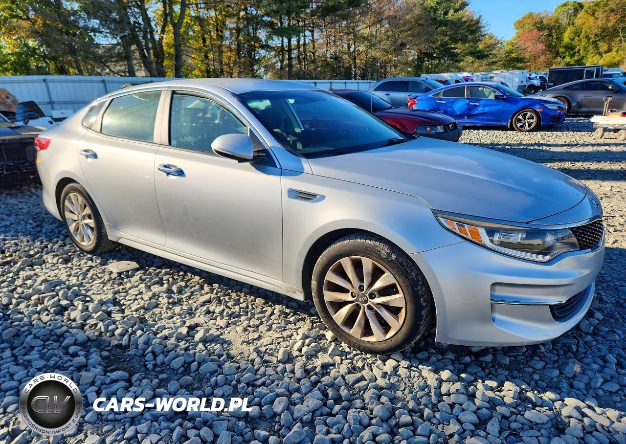 2016 Kia Optima Lx VIN:5XXGT4L38GG009170 - 4