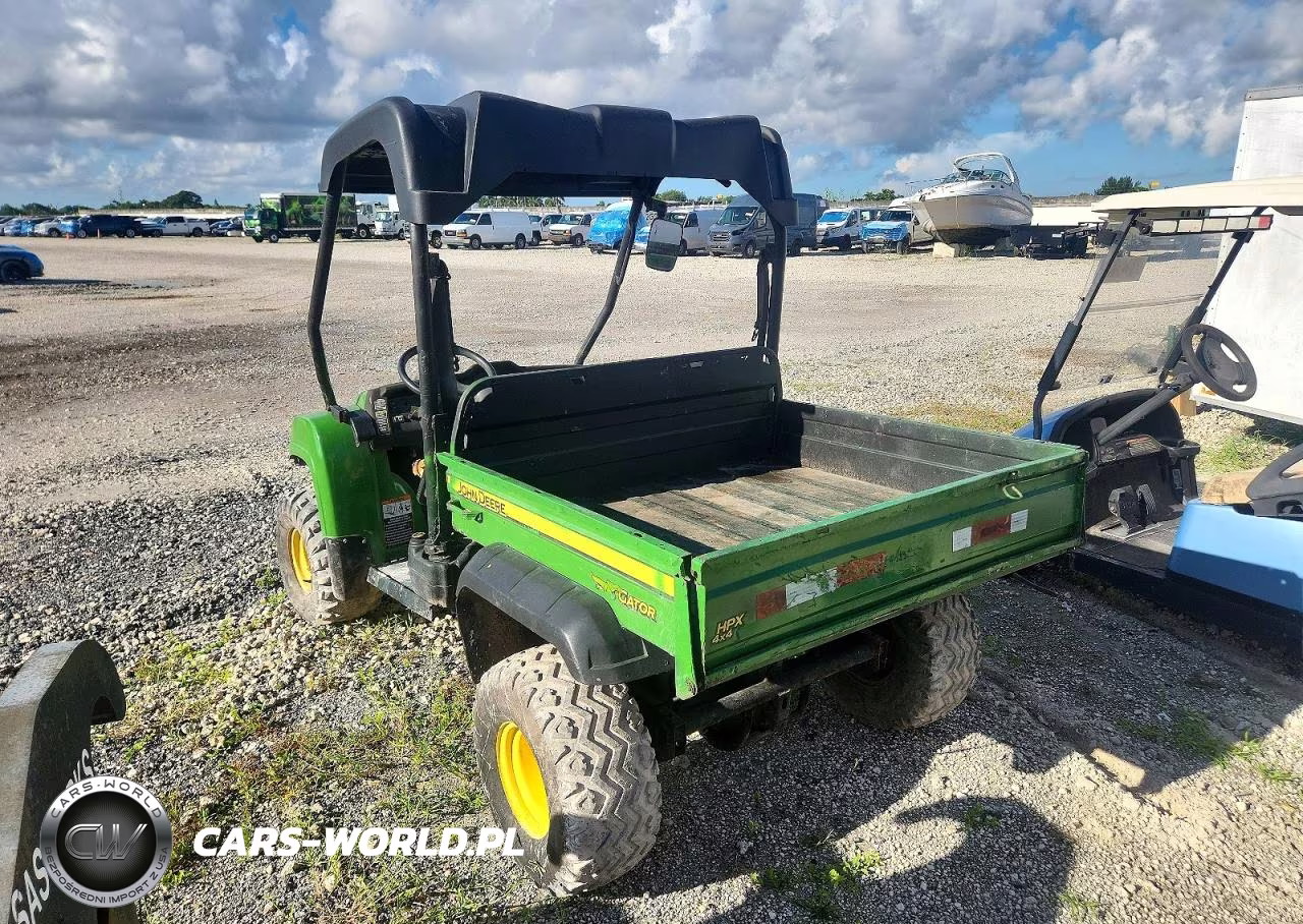 2014 John Deere Gator Utility Vehicle VIN:1M0HPXGSAEM120788 - 3