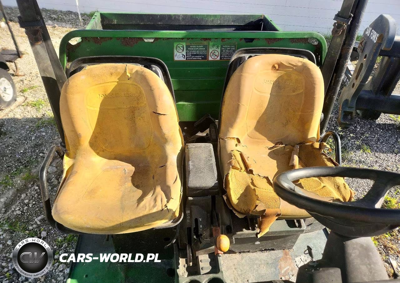 2014 John Deere Gator Utility Vehicle VIN:1M0HPXGSAEM120788 - 9