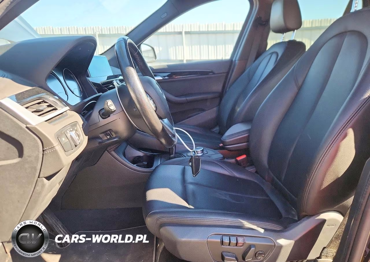 2020 BMW X1 xDrive28I VIN:WBXJG9C03L5R87106 - 7