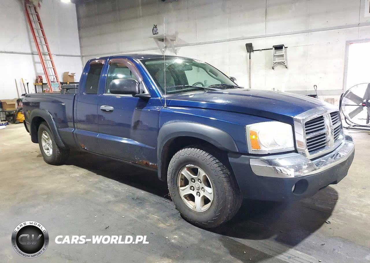 2005 Dodge Dakota Slt VIN:1D7HW42N45S236346 - 4