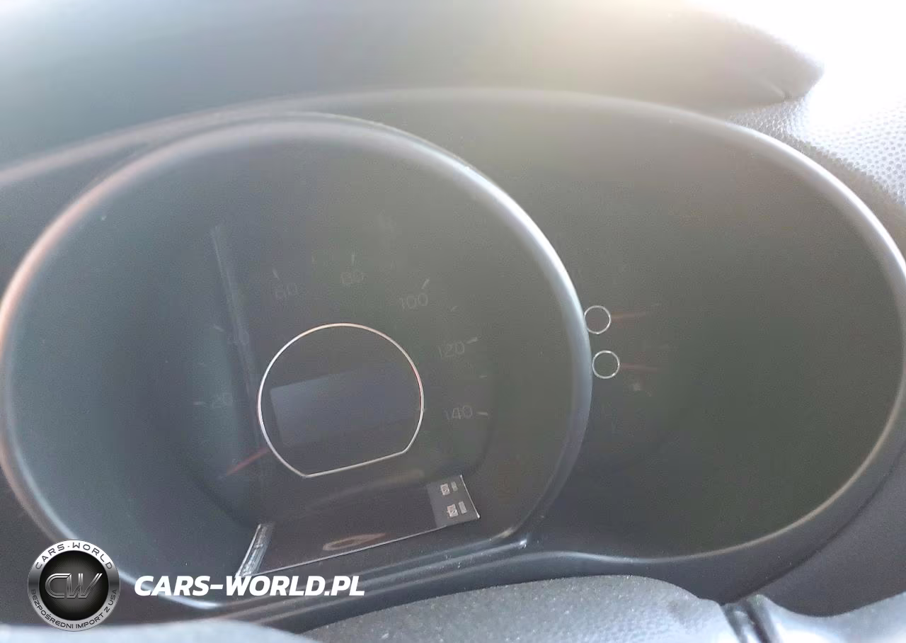 2019 Kia Soul + VIN:KNDJP3A58K7004139 - 9