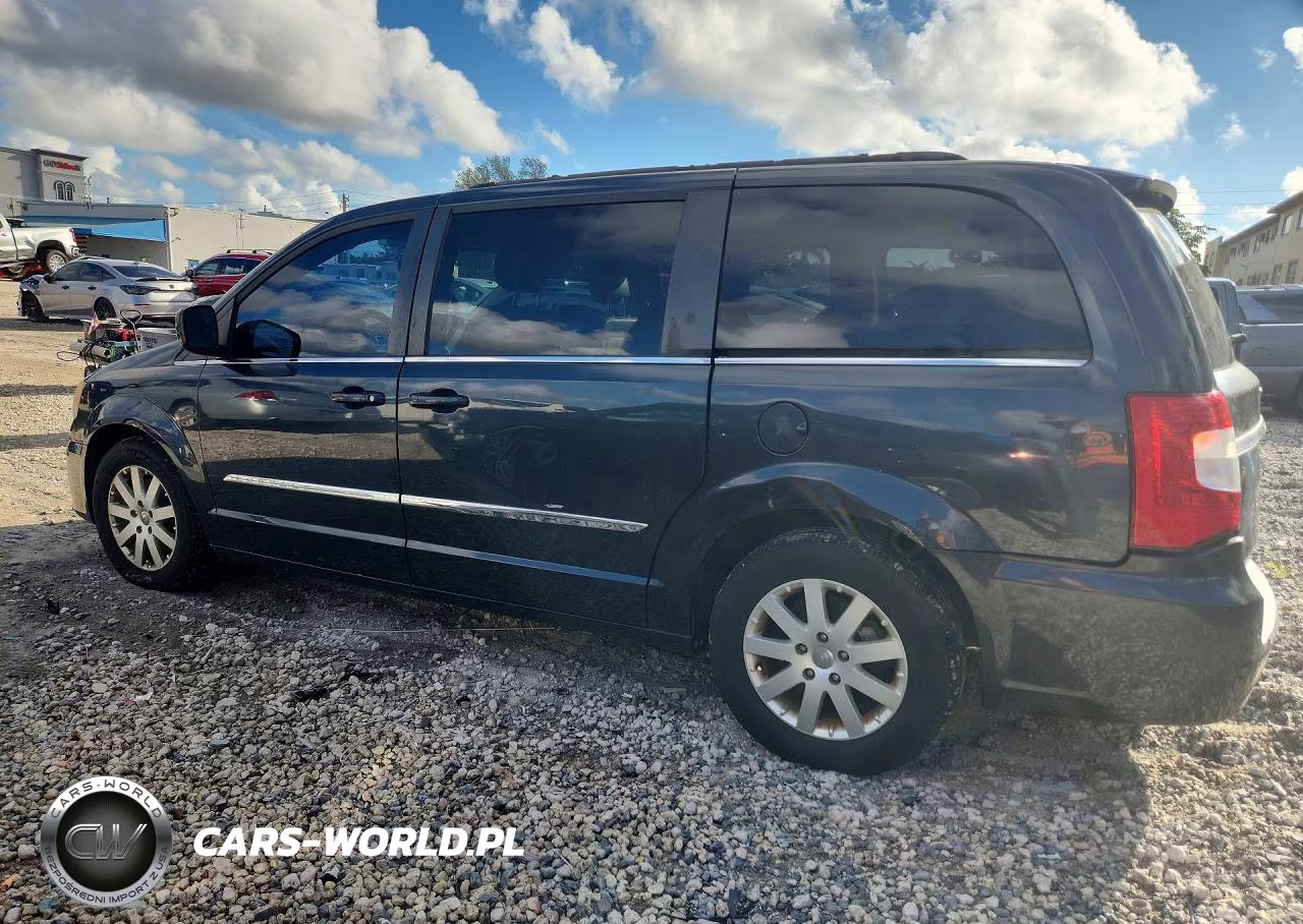 2013 Chrysler Town & Country Touring VIN:2C4RC1BG6DR649151 - 2