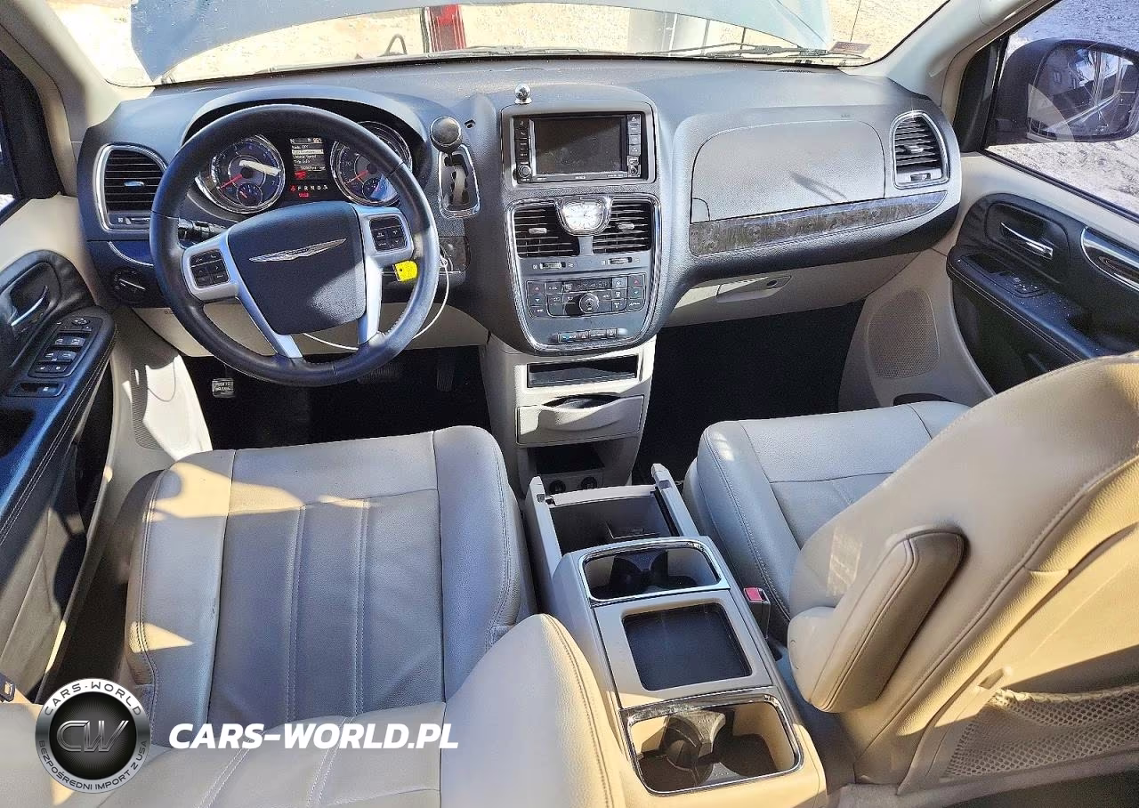 2013 Chrysler Town & Country Touring VIN:2C4RC1BG6DR649151 - 8
