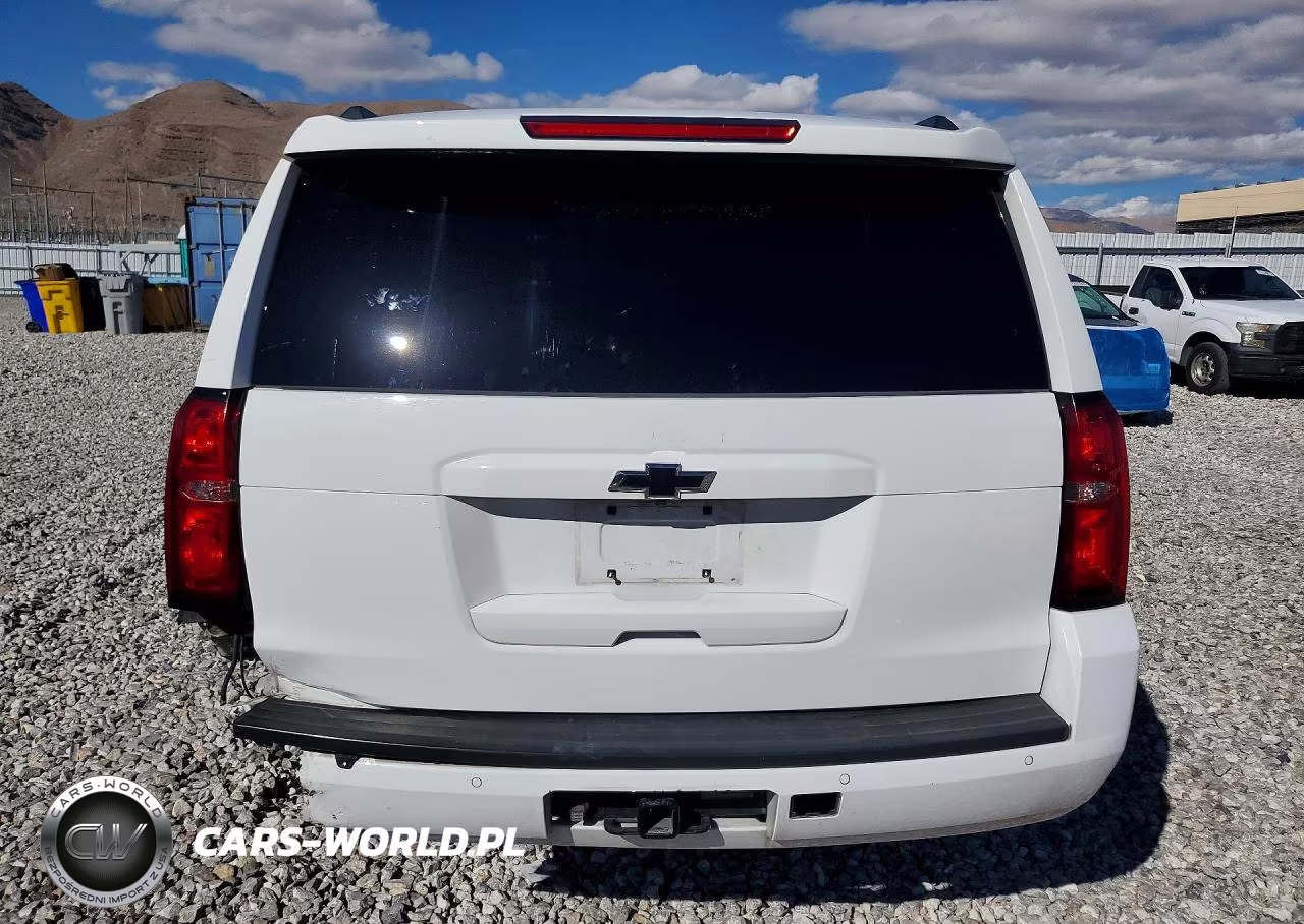 2019 Chevrolet Suburban C1500 Lt VIN:1GNSCHKC7KR333825 - 6