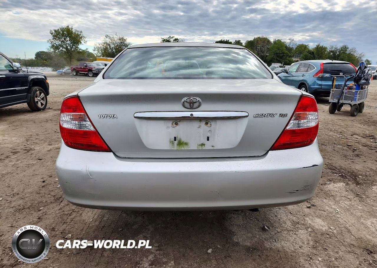 2002 Toyota Camry Xle VIN:4T1BE32K62U634270 - 6