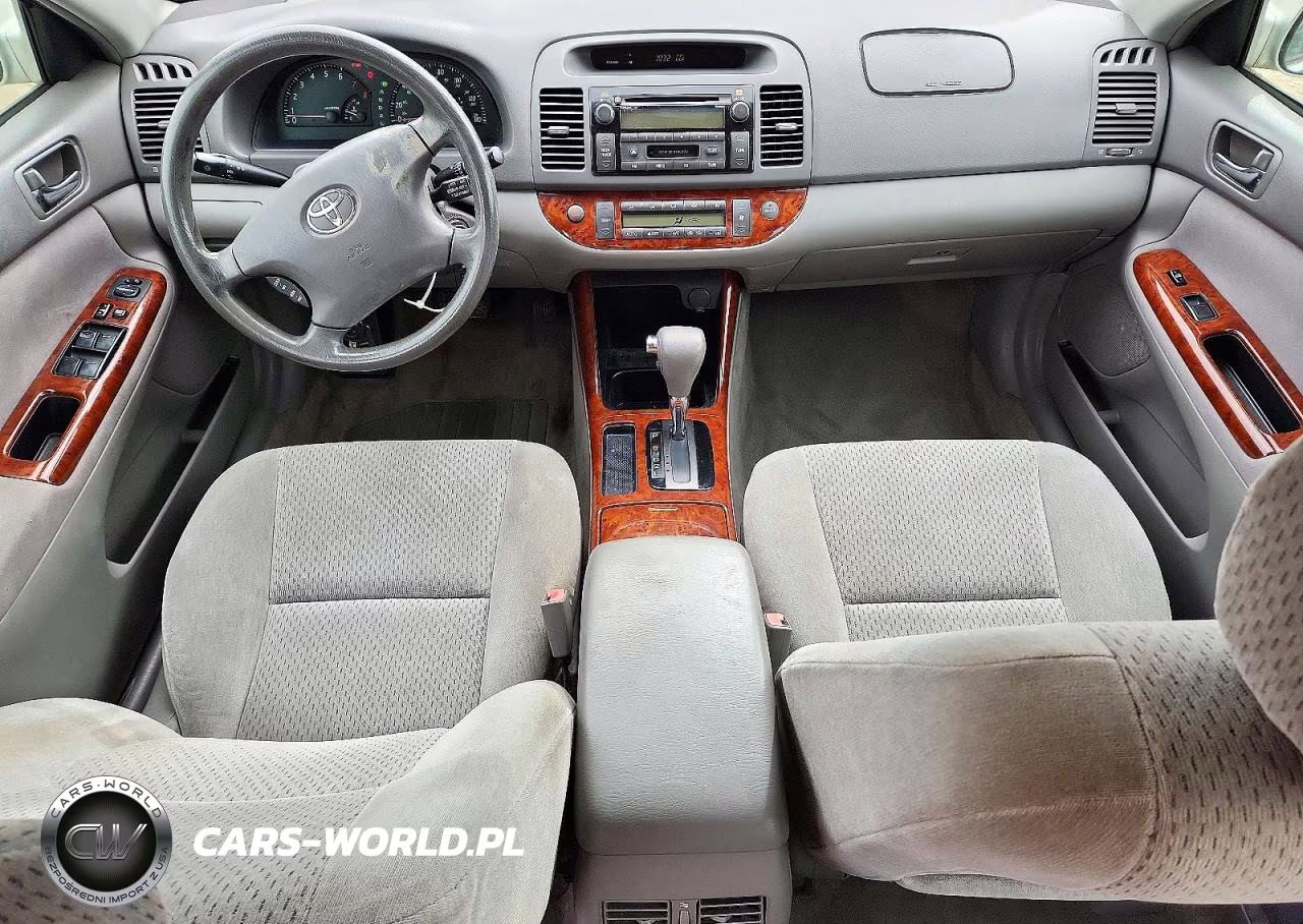 2002 Toyota Camry Xle VIN:4T1BE32K62U634270 - 8