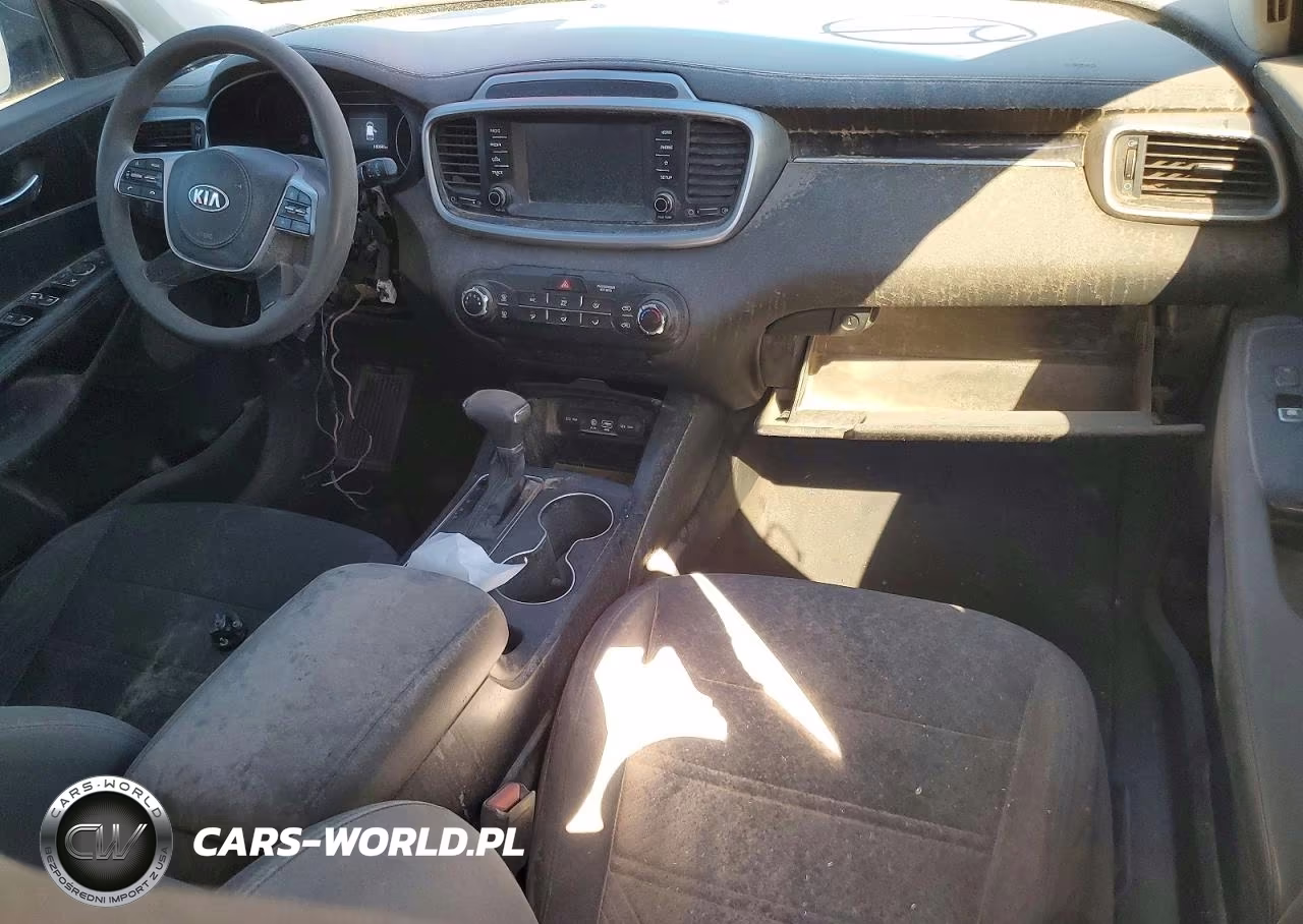 2020 Kia Sorento S VIN:5XYPG4A5XLG632515 - 8