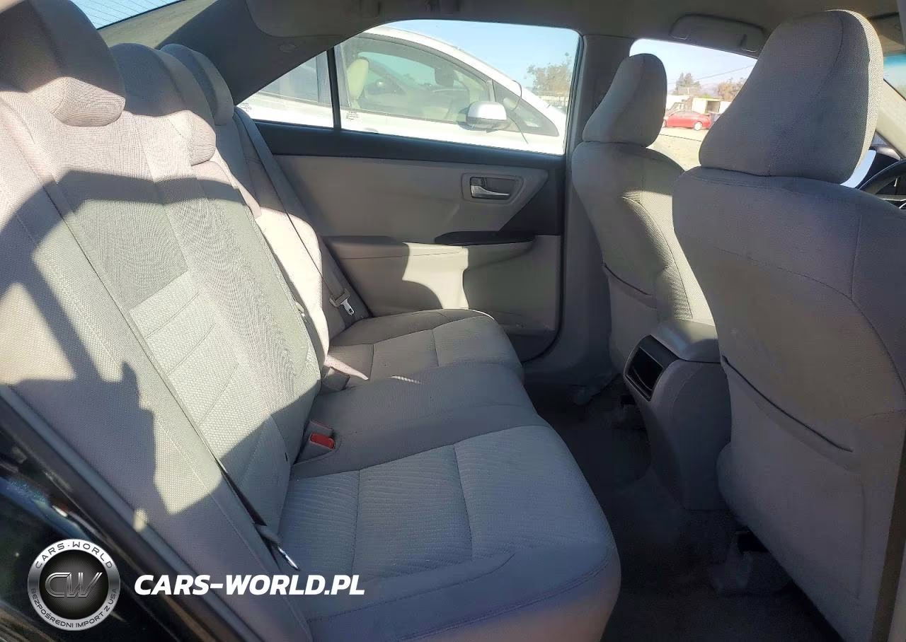 2017 Toyota Camry Le VIN:4T1BF1FK3HU332018 - 10