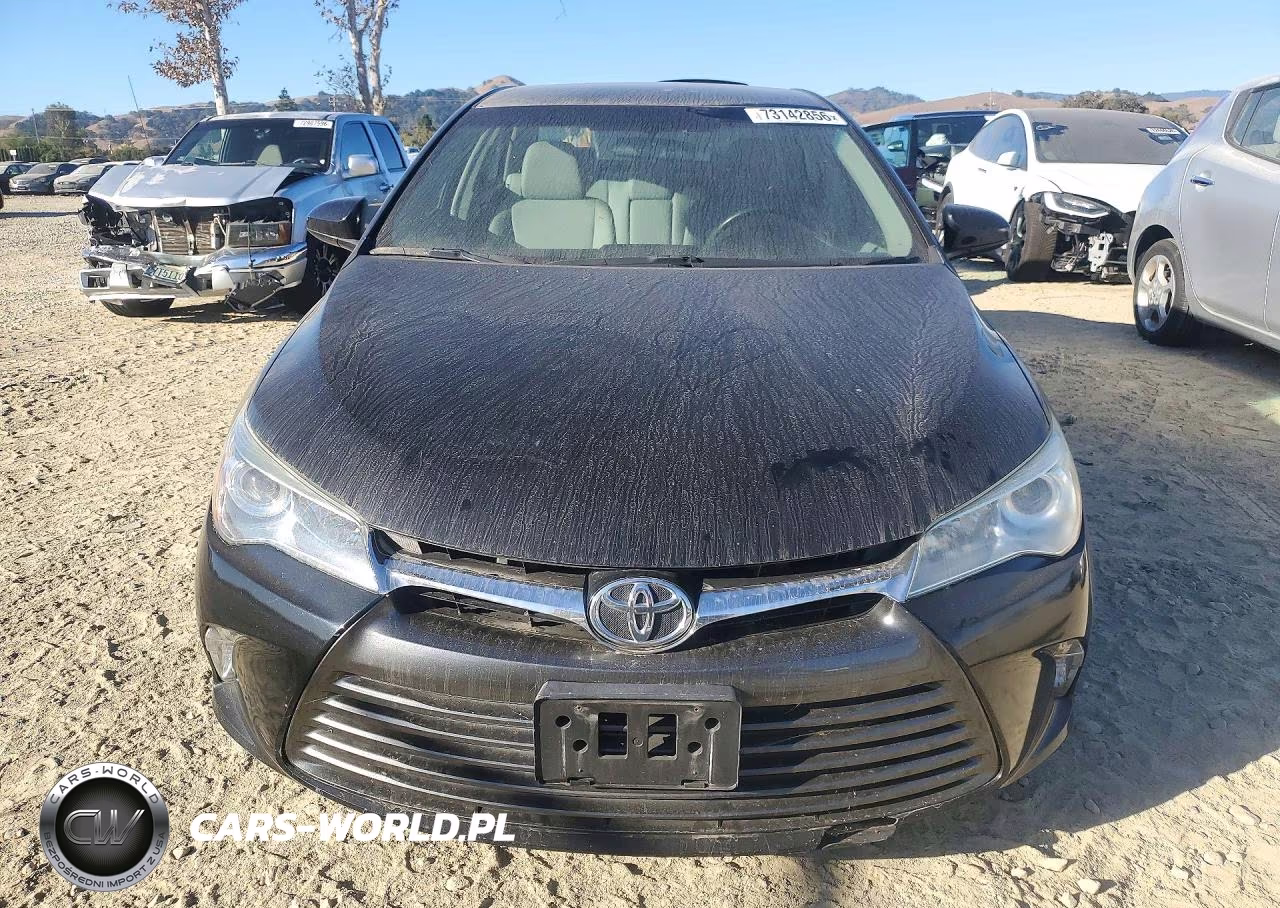 2017 Toyota Camry Le VIN:4T1BF1FK3HU332018 - 5