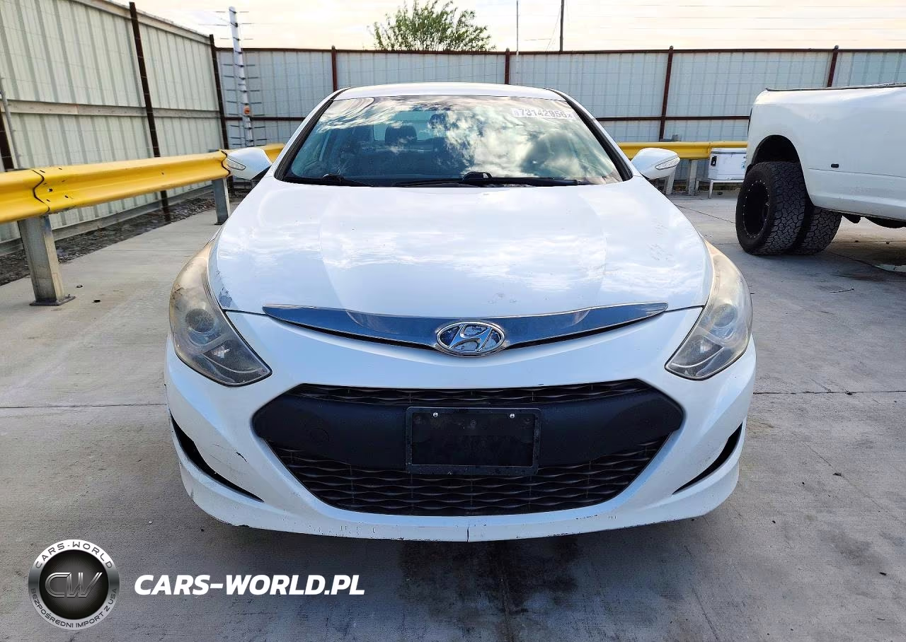 2014 Hyundai Sonata Hybrid VIN:KMHEC4A43EA117171 - 5