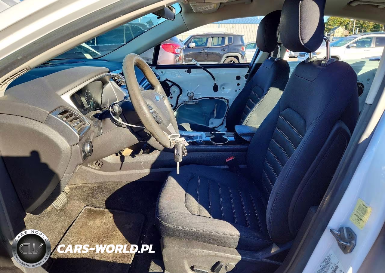 2014 Ford Fusion Se VIN:1FA6P0H72E5373922 - 7
