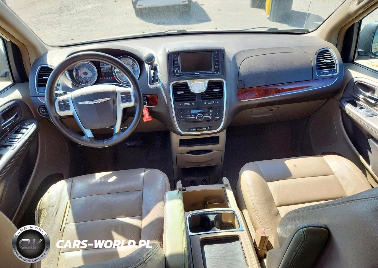 2012 Chrysler Town & Country Touring VIN:2C4RC1BGXCR164378 - 8