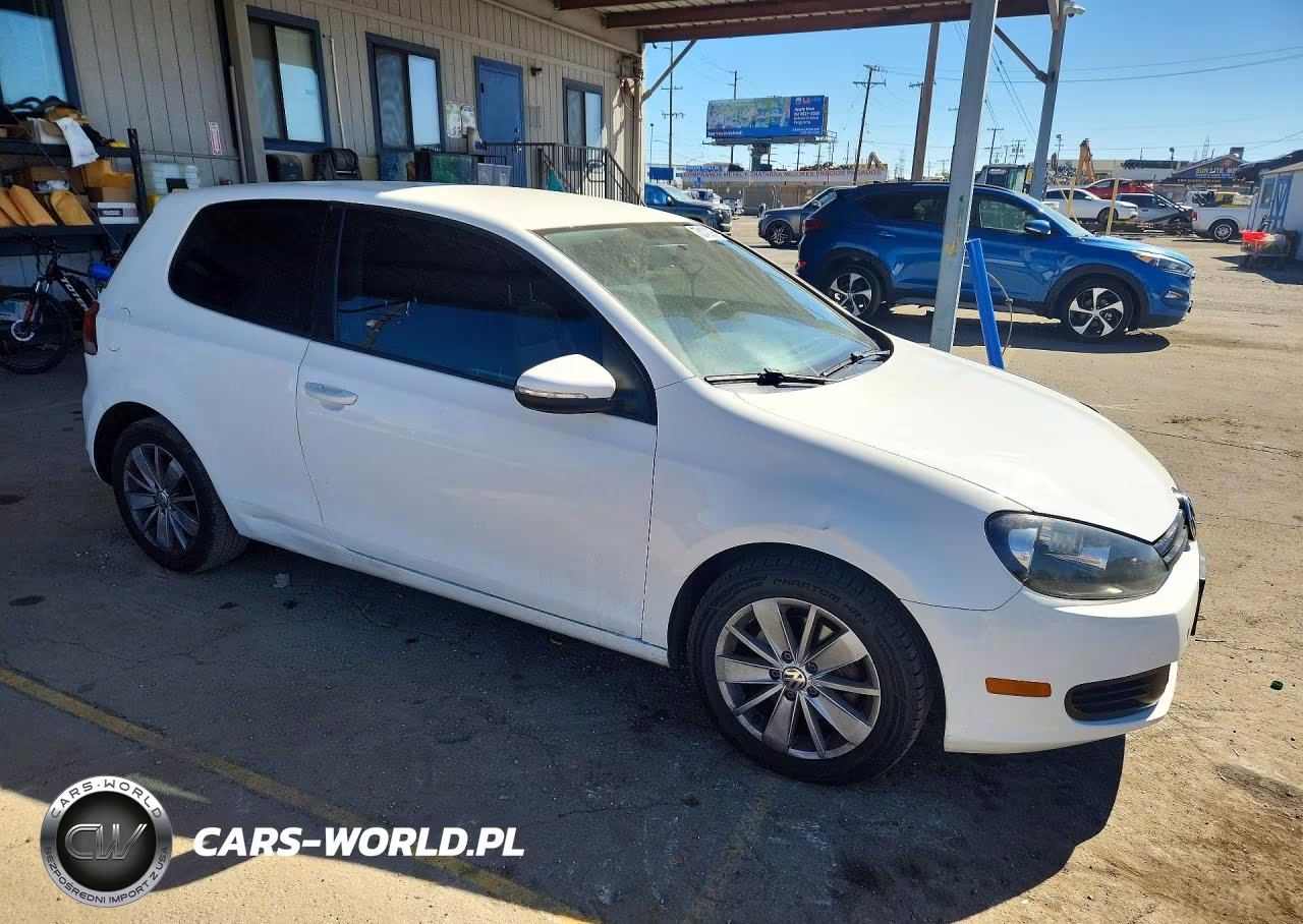 2013 Volkswagen Golf VIN:WVWBB7AJ9DW126475 - 4