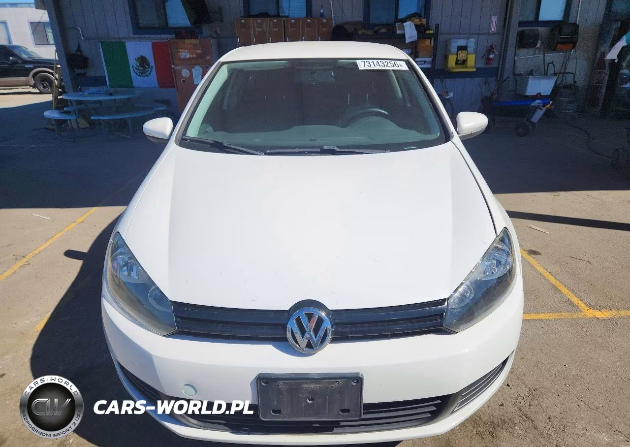 2013 Volkswagen Golf VIN:WVWBB7AJ9DW126475 - 5