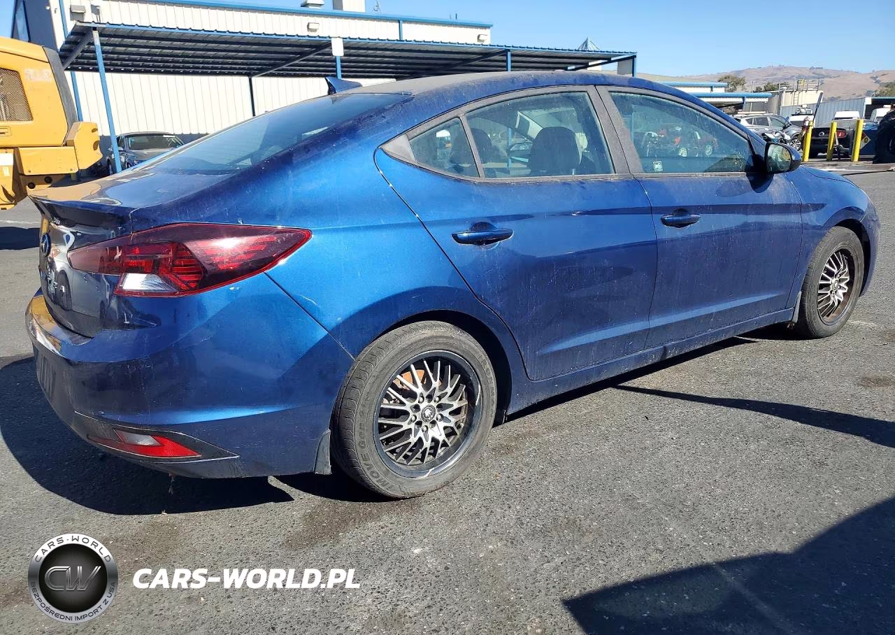 2019 Hyundai Elantra Sel VIN:5NPD84LF8KH488427 - 3