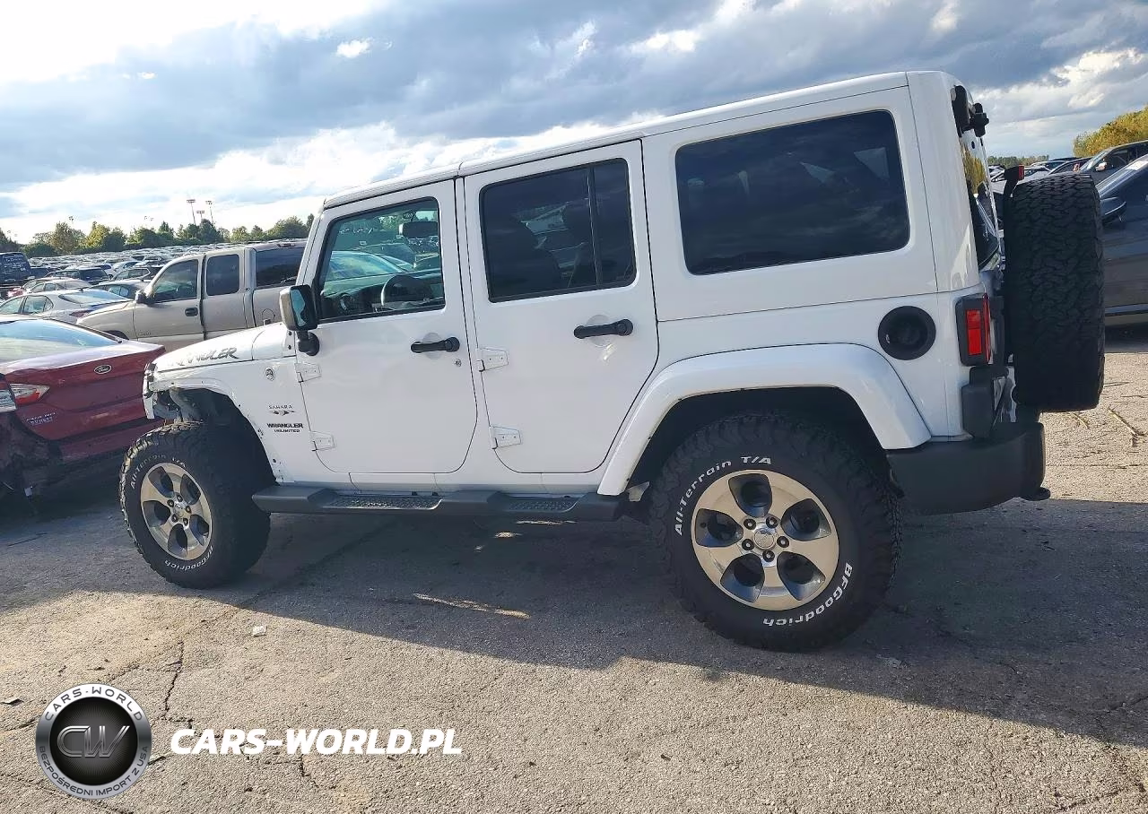 2017 Jeep Wrangler Unlimited Sahara VIN:1C4BJWEG1HL658578 - 2