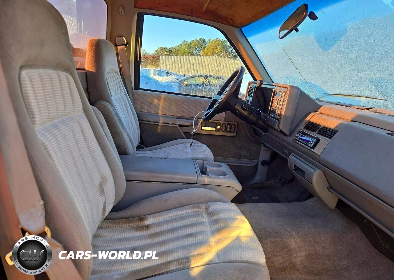 1993 Chevrolet Gmt-400 C1500 VIN:1GCDC14K7PZ152888 - 10