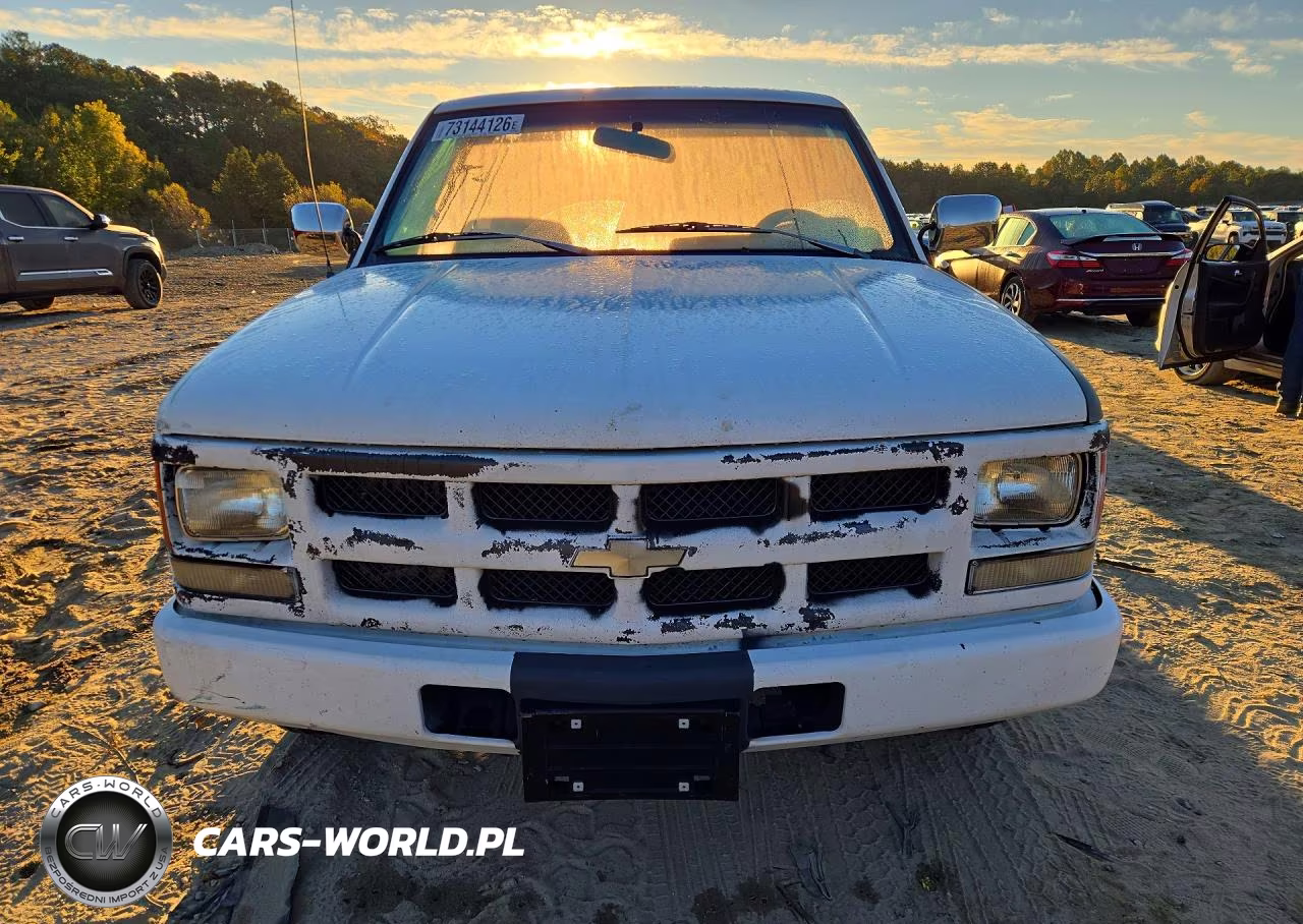 1993 Chevrolet Gmt-400 C1500 VIN:1GCDC14K7PZ152888 - 5