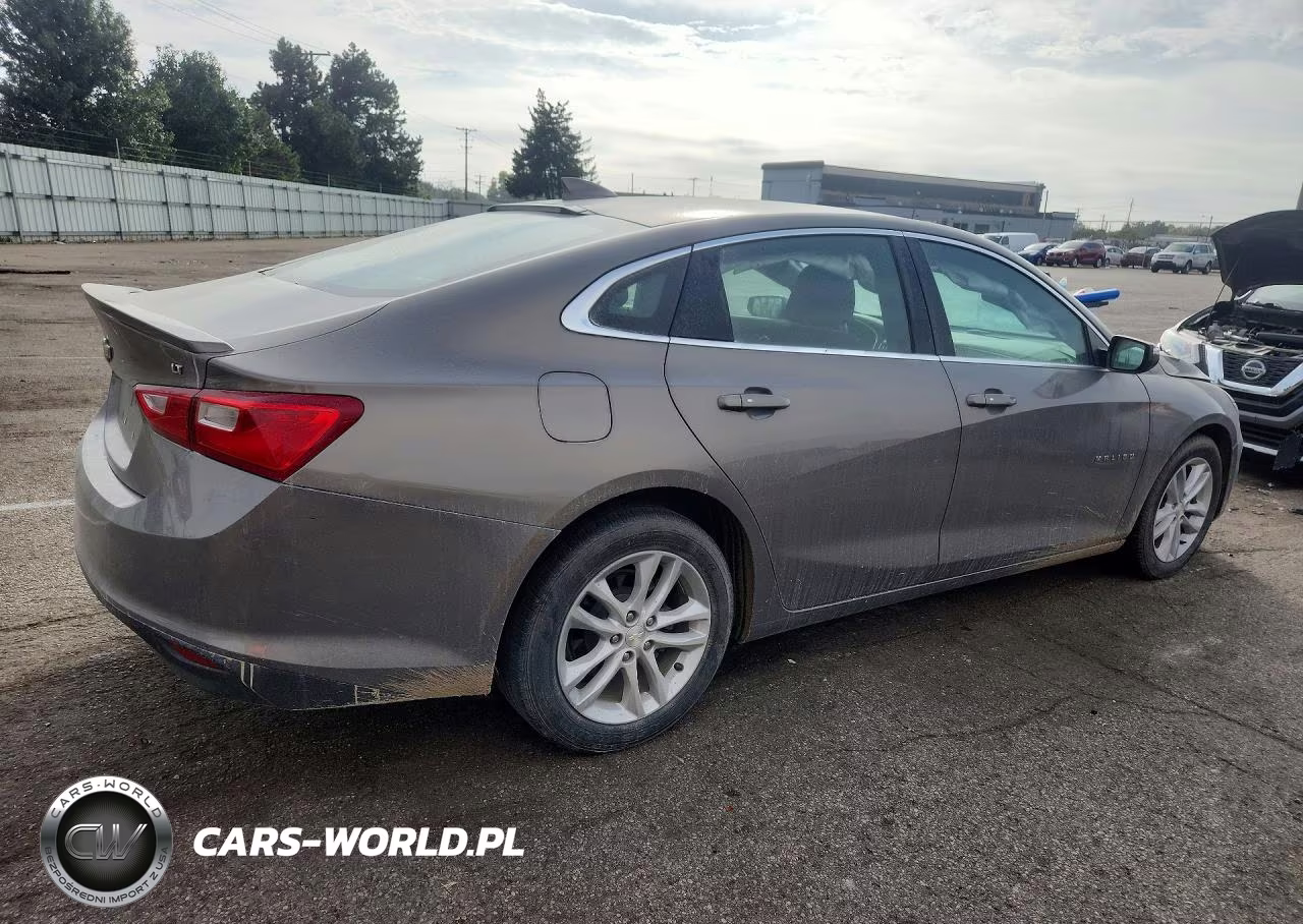 2017 Chevrolet Malibu Lt VIN:1G1ZE5ST7HF290395 - 3