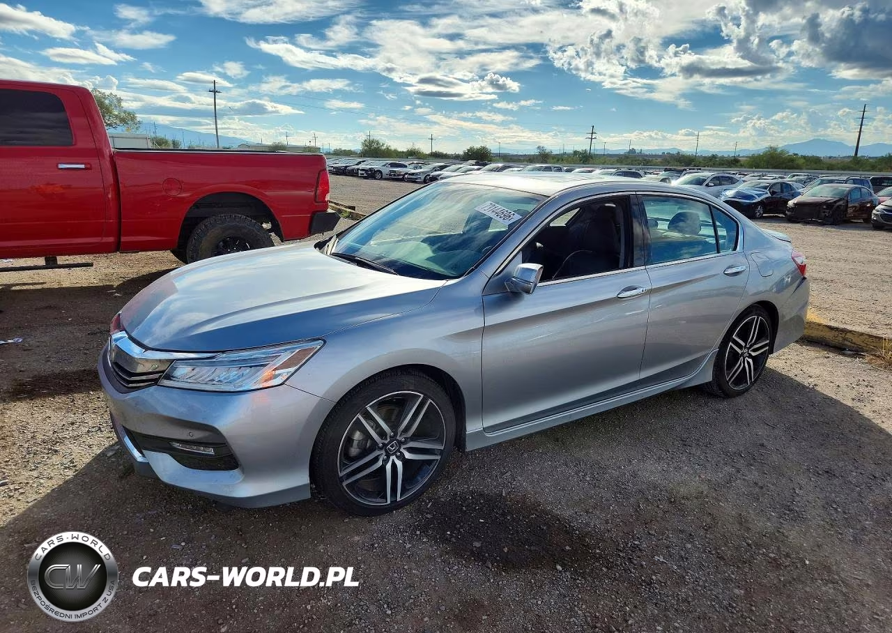 2017 Honda Accord Touring – zdjęcie 1 z 12