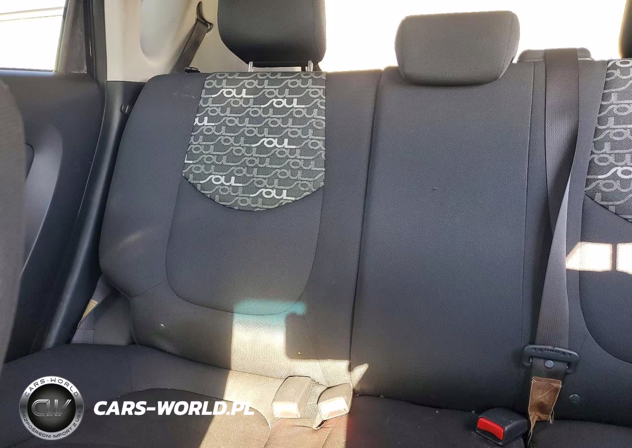 2011 Kia Soul + VIN:KNDJT2A28B7197503 - 10