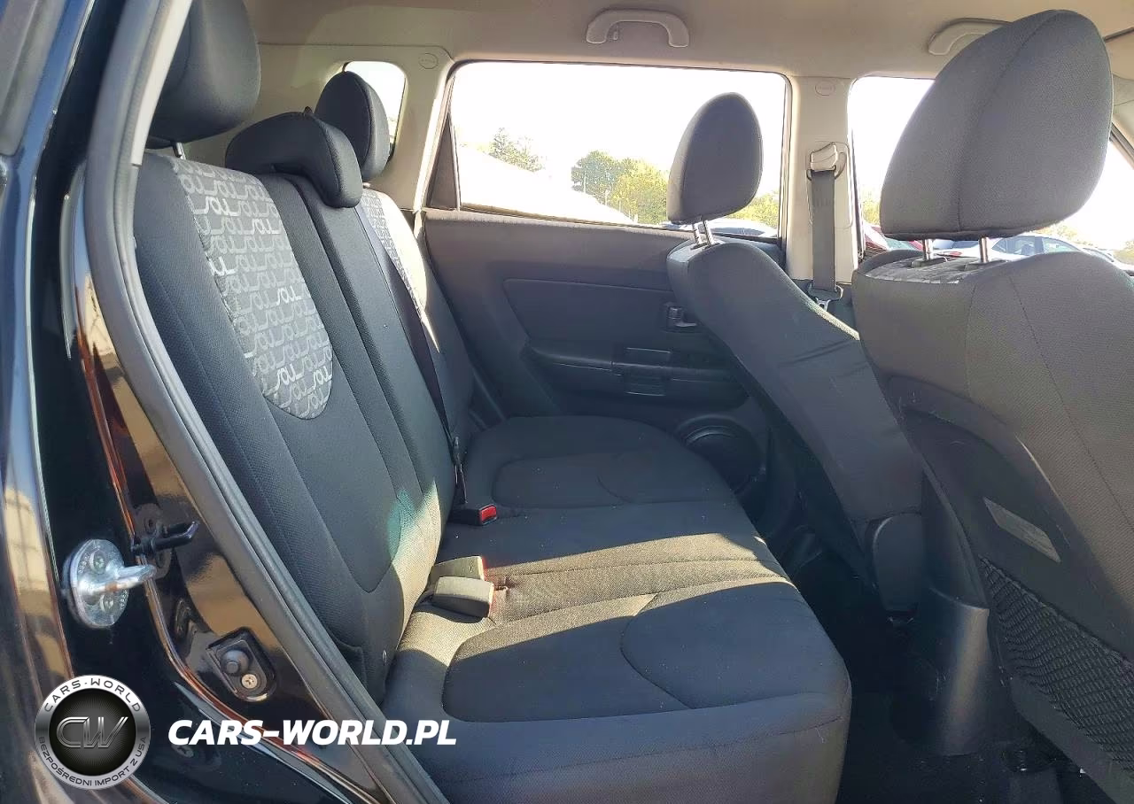 2011 Kia Soul + VIN:KNDJT2A28B7197503 - 11