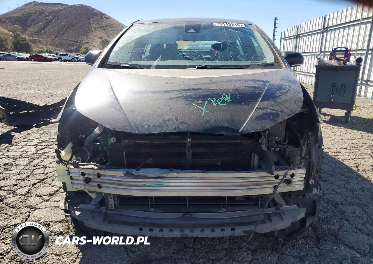 2018 Toyota Prius One VIN:JTDKBRFU7J3598329 - 5