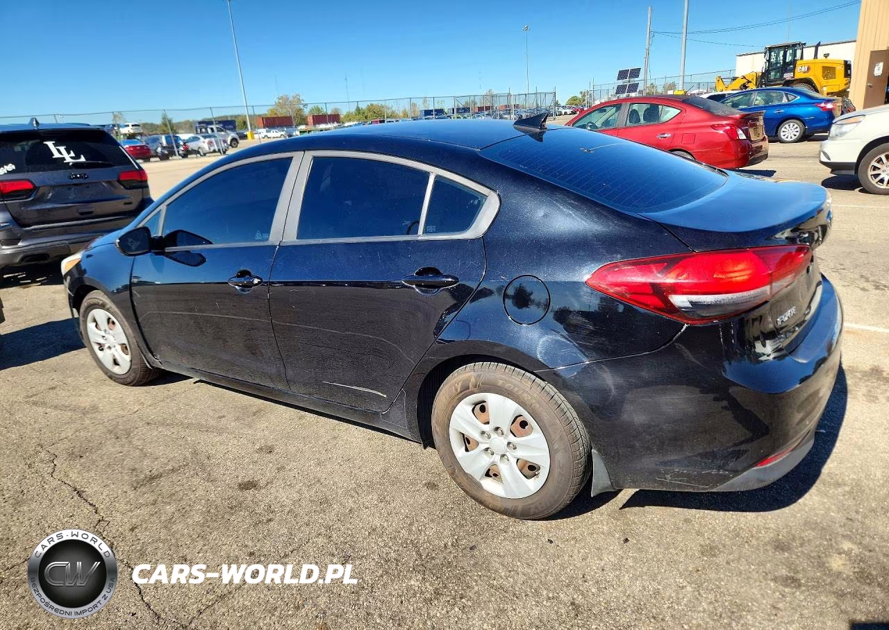 2018 Kia Forte Lx VIN:3KPFL4A70JE247239 - 2