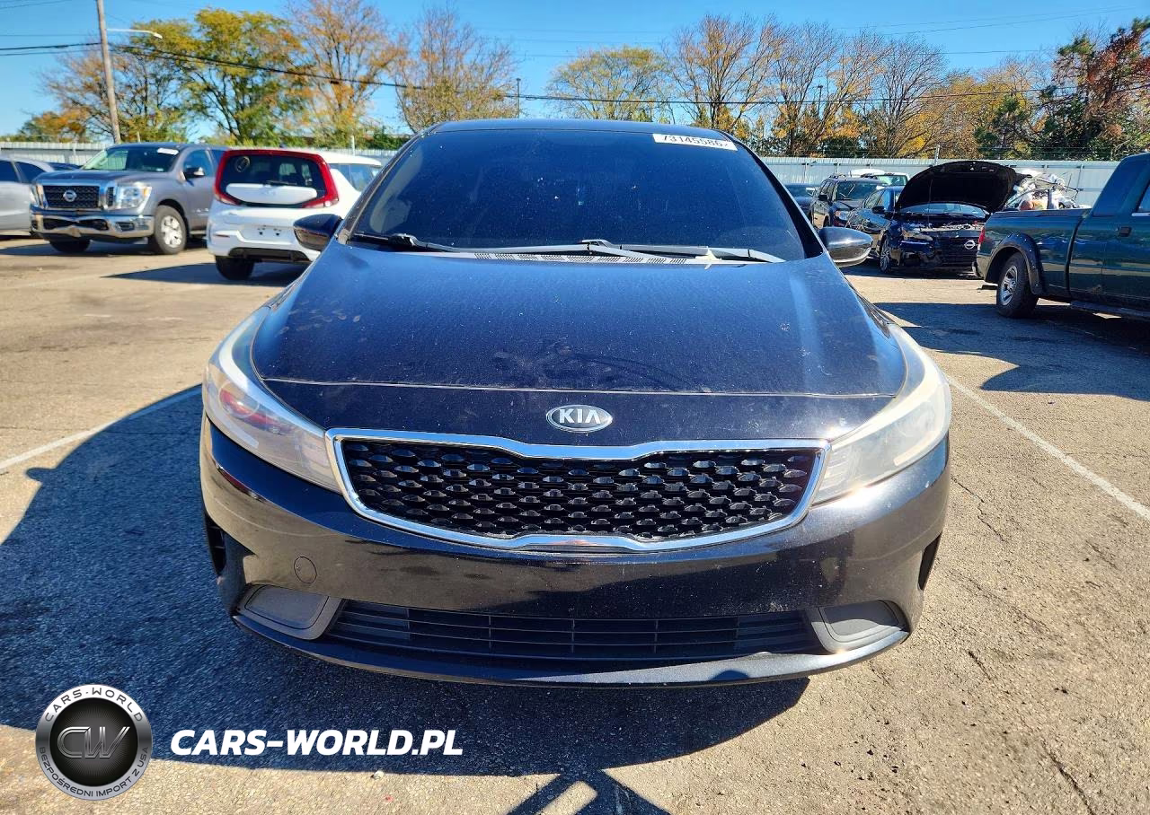 2018 Kia Forte Lx VIN:3KPFL4A70JE247239 - 5