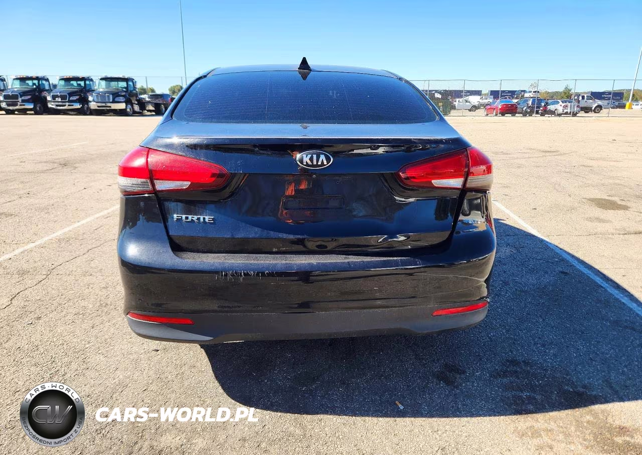 2018 Kia Forte Lx VIN:3KPFL4A70JE247239 - 6