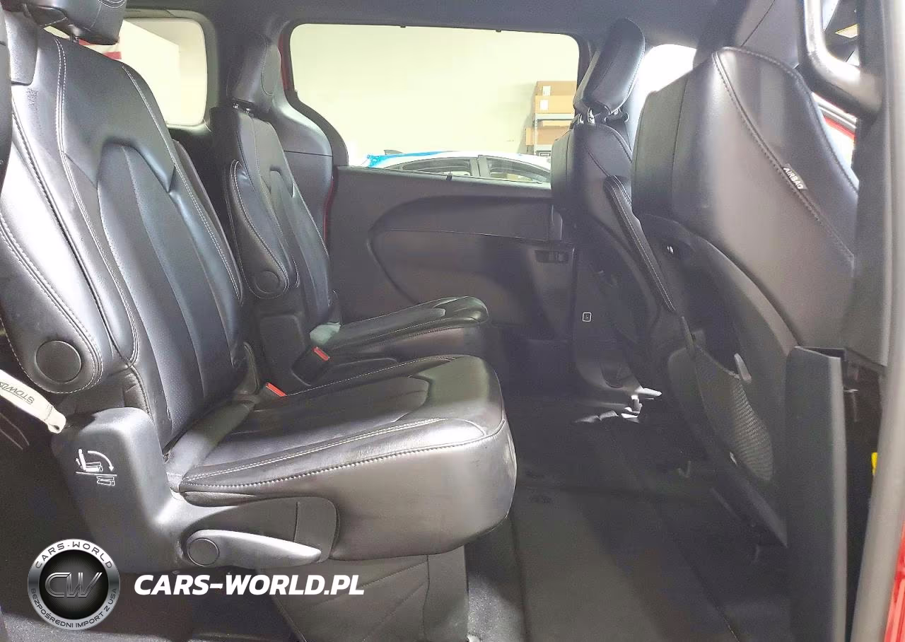 2025 Chrysler Pacifica Select VIN:2C4RC1BG6SR611674 - 11