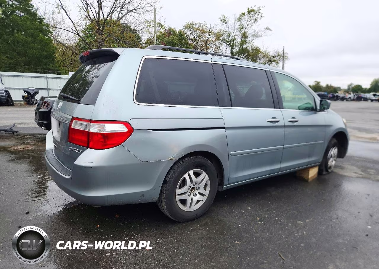 2005 Honda Odyssey Ex VIN:5FNRL38445B075882 - 3