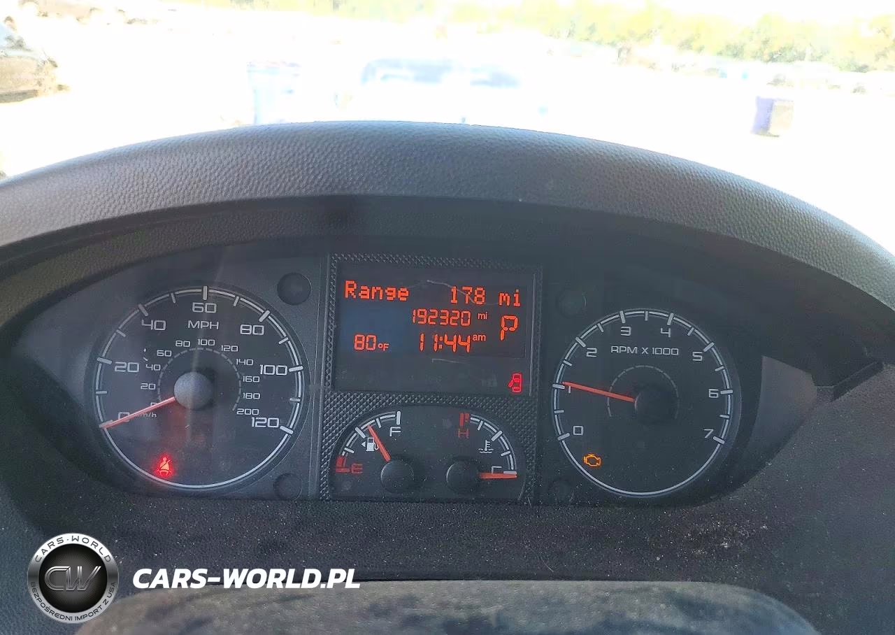 2018 Ram Promaster 1500 1500 High VIN:3C6TRVBGXJE102285 - 9
