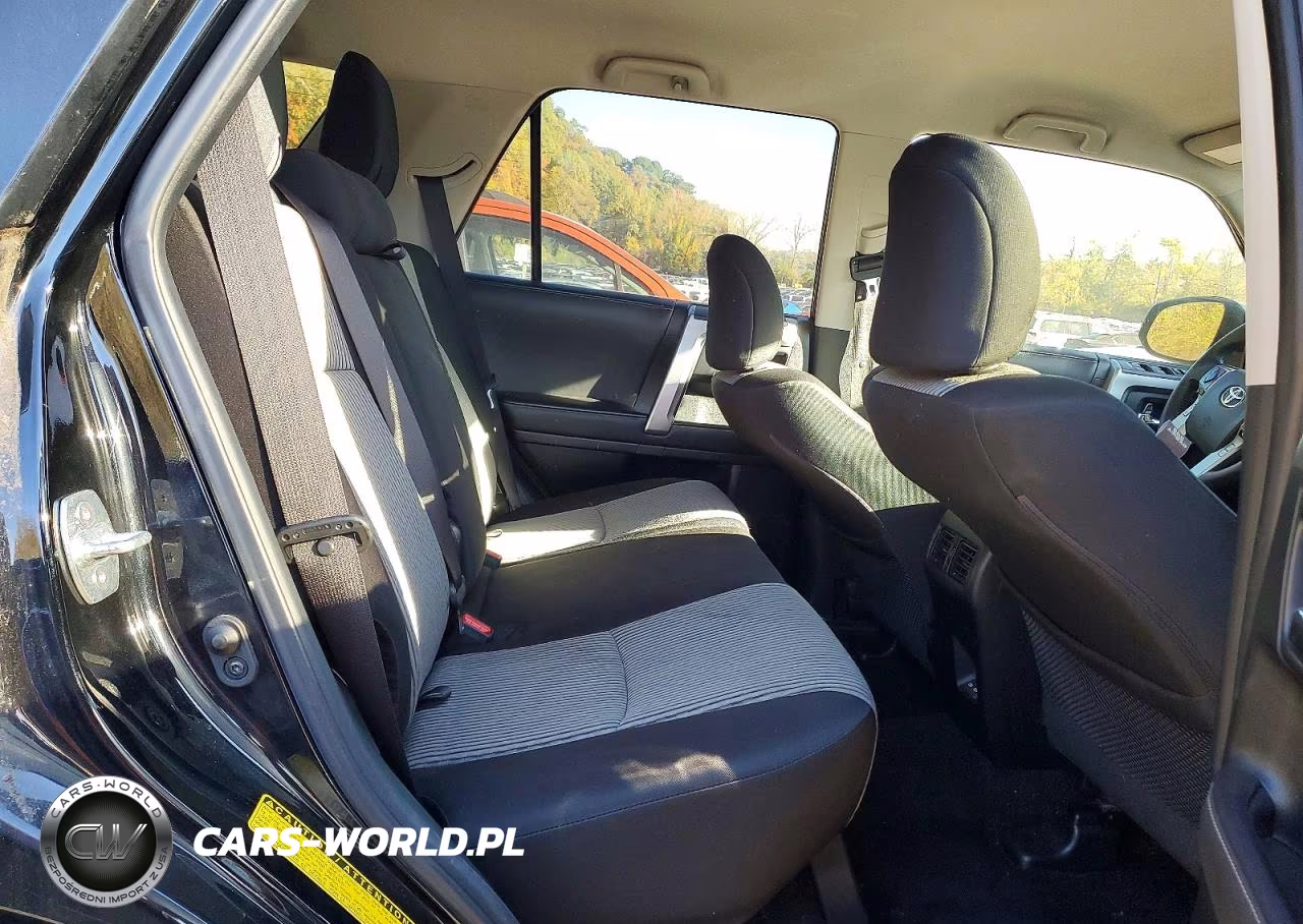2023 Toyota 4Runner Sr5 VIN:JTEMU5JRXP6105406 - 11