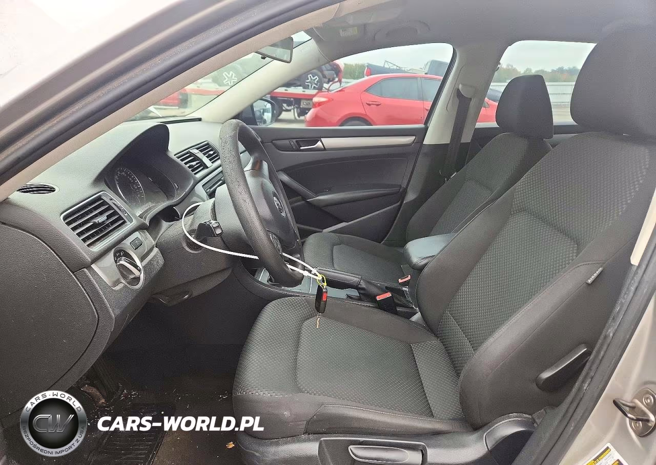 2013 Volkswagen Passat S VIN:1VWAP7A3XDC061908 - 7