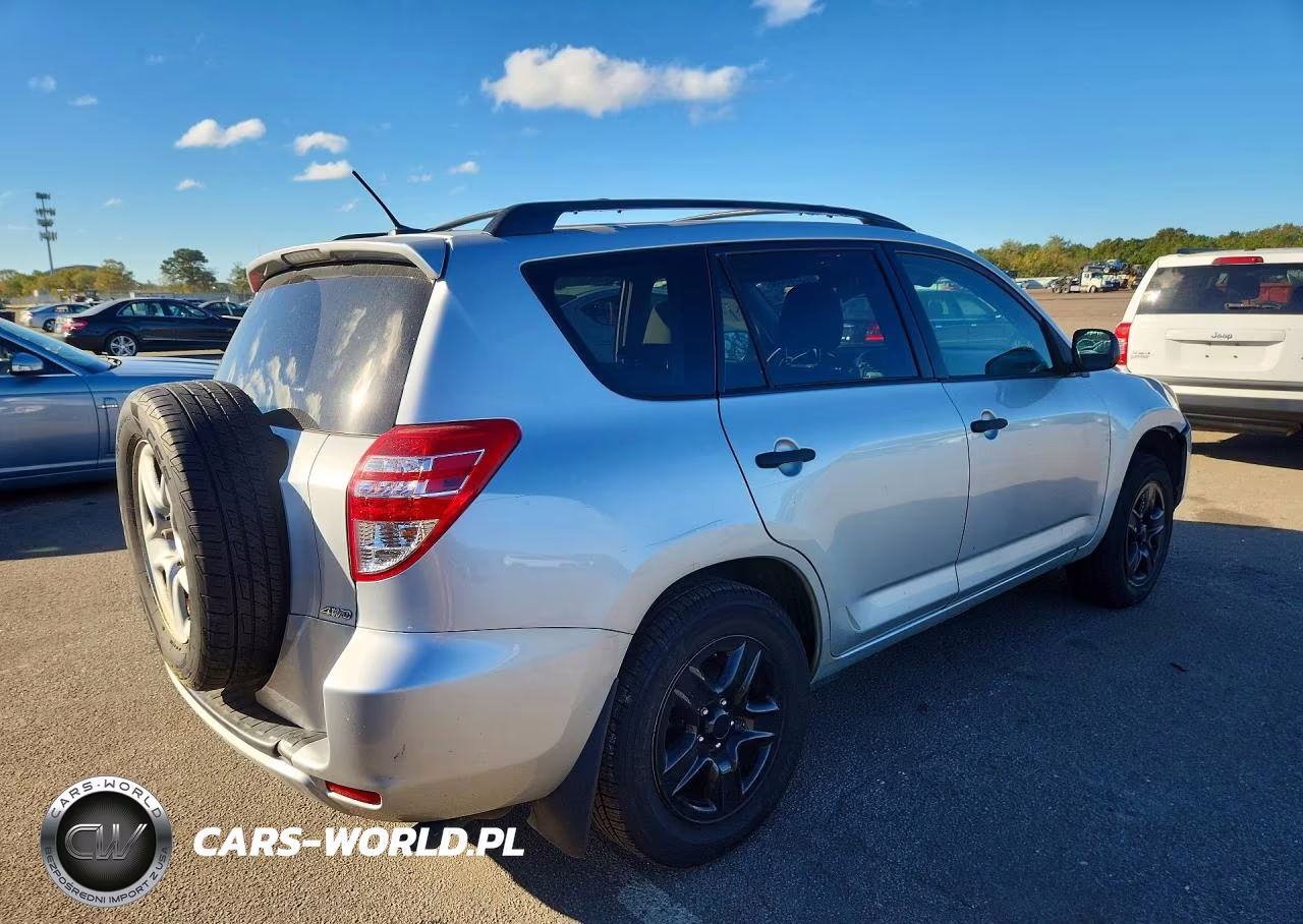 2011 Toyota Rav4 Base VIN:JTMBF4DV2BD042086 - 3