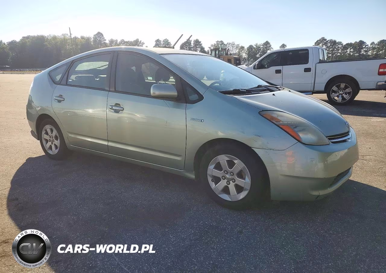 2008 Toyota Prius Base VIN:JTDKB20U187813206 - 4