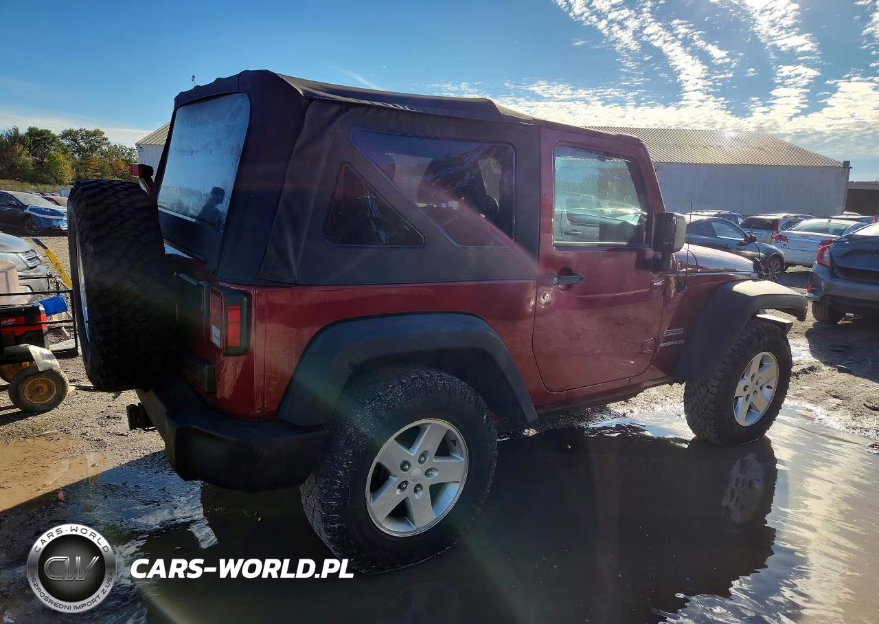 2012 Jeep Wrangler Sport VIN:1C4AJWAG3CL140353 - 3