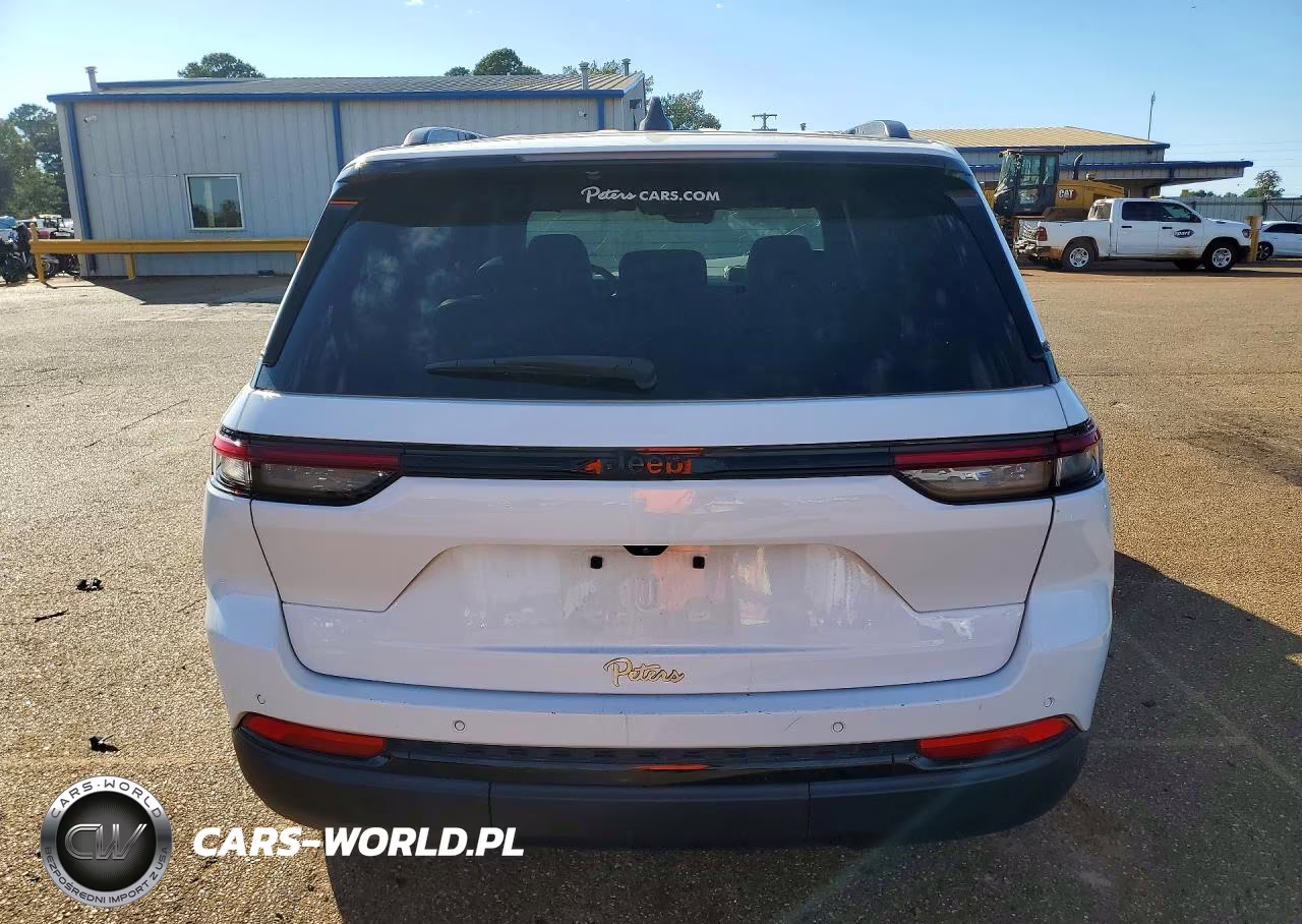 2024 Jeep Grand Cherokee Laredo VIN:1C4RJGAG3RC709249 - 6