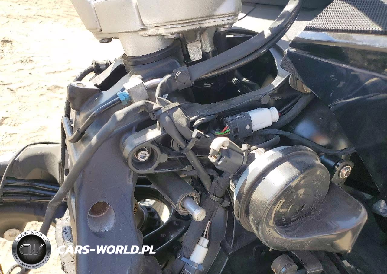 2019 BMW K1600 B VIN:WB10F5301KZG18160 - 8