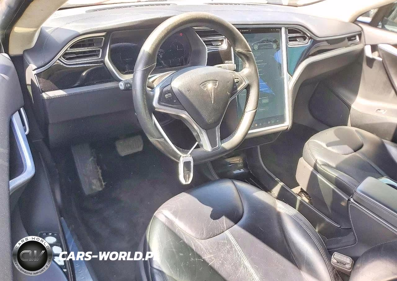 2015 Tesla Model S VIN:5YJSA1E27FF119731 - 8