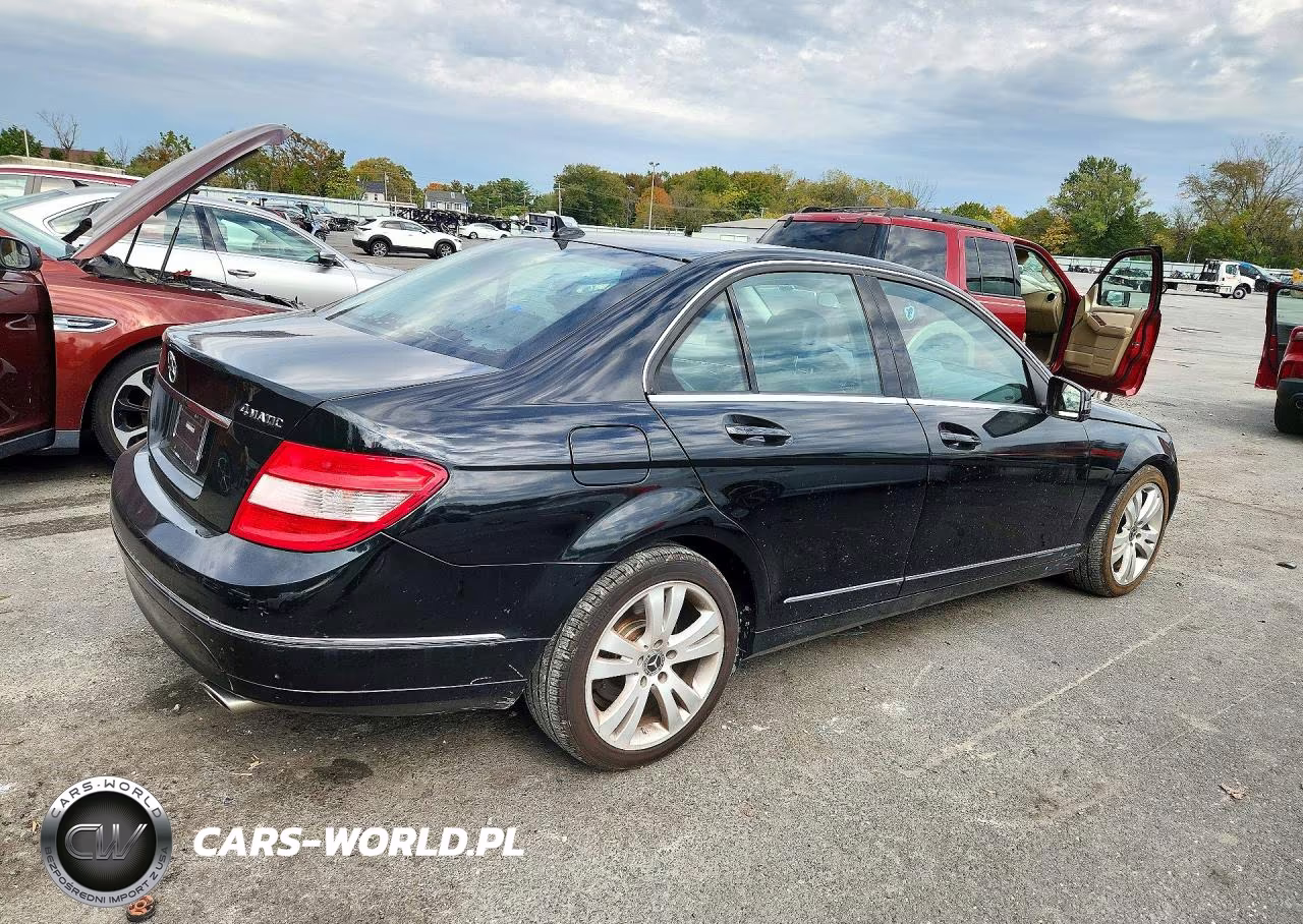 2010 Mercedes-Benz C 300 Luxury 4Matic-Sport 4Matic VIN:WDDGF8BB9AF423576 - 3
