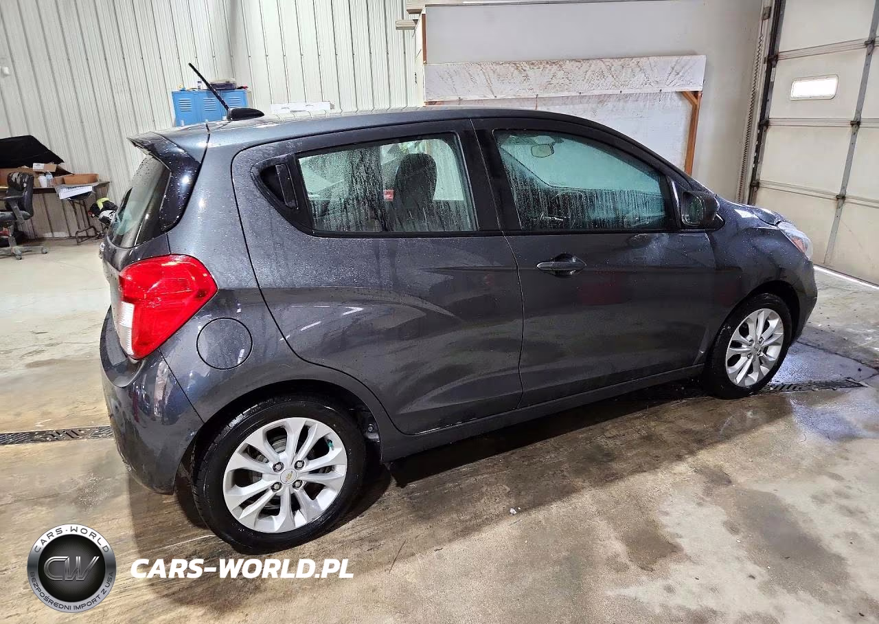2020 Chevrolet Spark 1Lt VIN:KL8CD6SA2LC433647 - 3