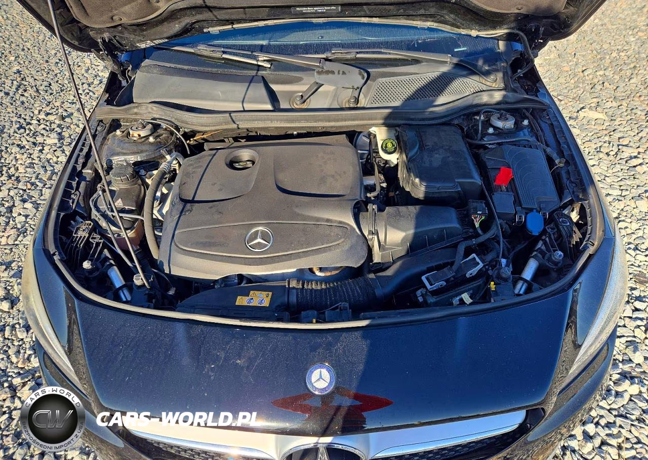 2018 Mercedes-Benz Cla 250 VIN:WDDSJ4EB3JN505614 - 11