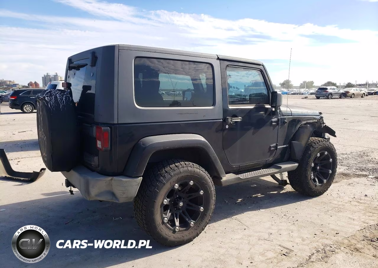 2007 Jeep Wrangler Sahara VIN:1J4FA54107L179506 - 3