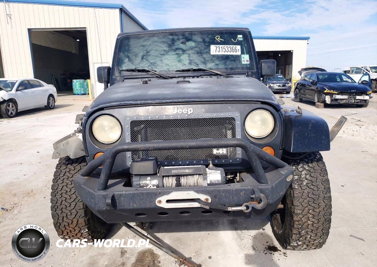 2007 Jeep Wrangler Sahara VIN:1J4FA54107L179506 - 5